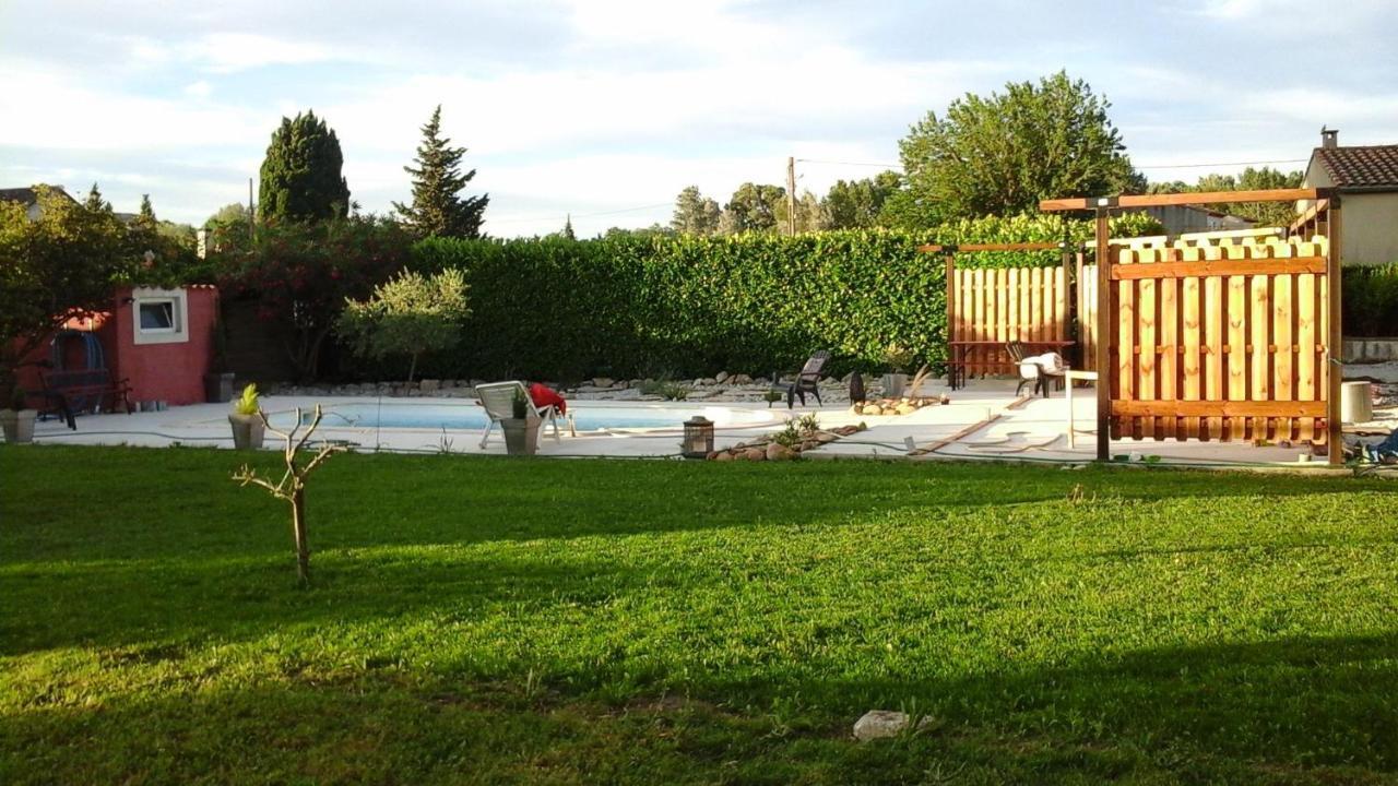 Hotel Le Mazet De L'Amathye Aramon Esterno foto